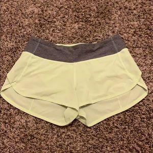Lululemon speed shorts sz4